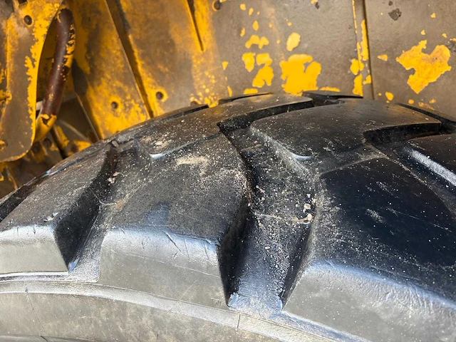 Caterpillar - 2018 - 966mxe - shovel - afbeelding 2 van  25