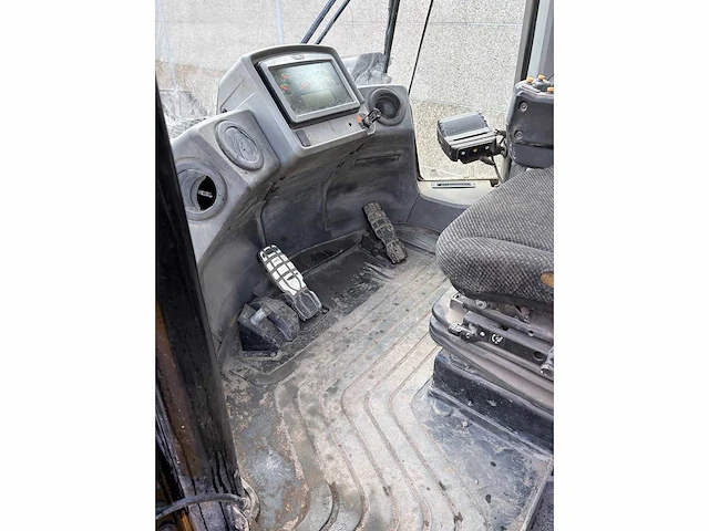 Caterpillar - 2018 - 966mxe - shovel - afbeelding 10 van  25