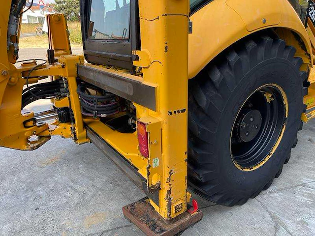 Caterpillar - 428f - graaflaadmachine - 2013 - afbeelding 8 van  33