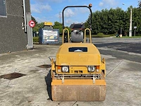 Caterpillar - cb 24 - asfaltwals - 2011 - afbeelding 8 van  15
