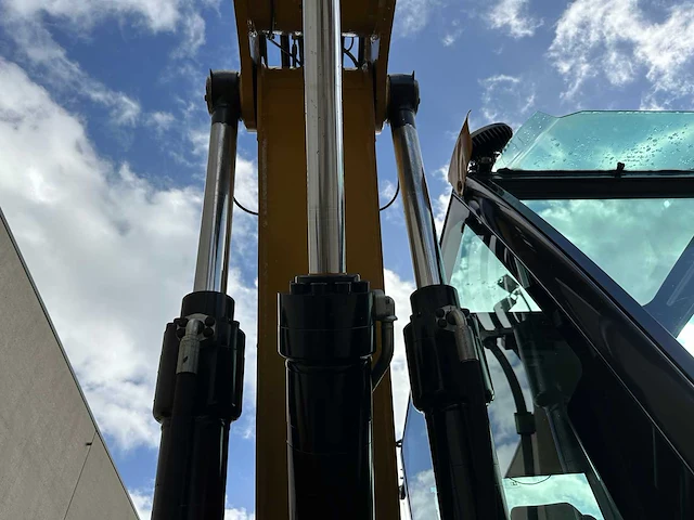 Caterpillar- 2019 - m314f - bandengraafmachine - afbeelding 9 van  65