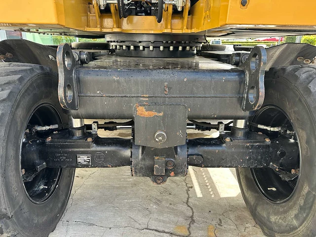 Caterpillar- 2019 - m314f - bandengraafmachine - afbeelding 11 van  65