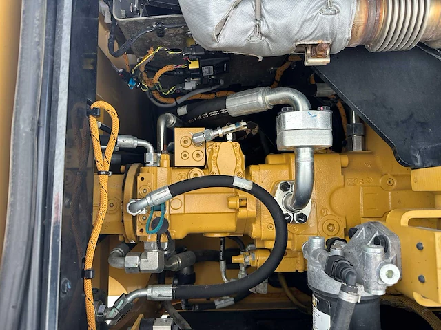 Caterpillar- 2019 - m314f - bandengraafmachine - afbeelding 28 van  65