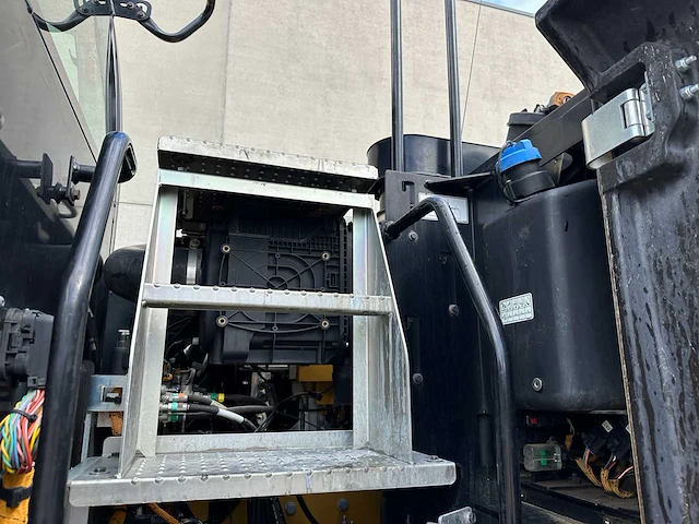 Caterpillar- 2019 - m314f - bandengraafmachine - afbeelding 43 van  65