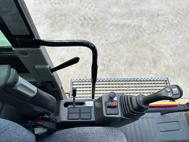 Caterpillar- 2019 - m314f - bandengraafmachine - afbeelding 57 van  65