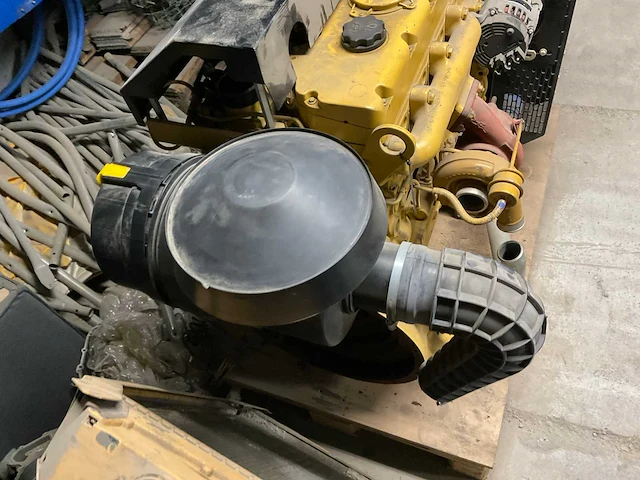 Caterpillar c4.4 dieselmotor - afbeelding 9 van  11