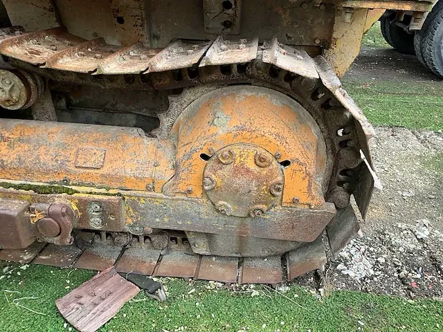 Caterpillar d4e bulldozer - afbeelding 6 van  24
