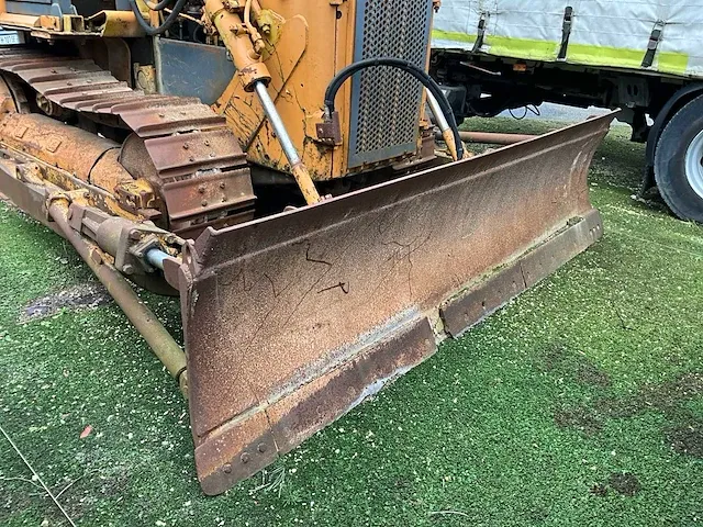 Caterpillar d4e bulldozer - afbeelding 10 van  24