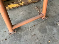 Caterpillar kabine van torenkraan - afbeelding 6 van  7