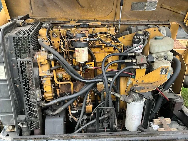 Caterpillar th62 verreiker - afbeelding 6 van  21