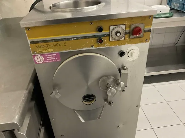 Cattabriga mantematic 5 ijsmachine - afbeelding 3 van  3