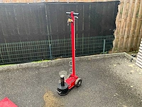 Cattini yak 215 n garage pneumatische krik - afbeelding 1 van  9
