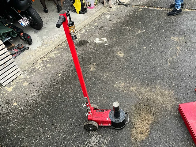 Cattini yak 215 n garage pneumatische krik - afbeelding 2 van  9
