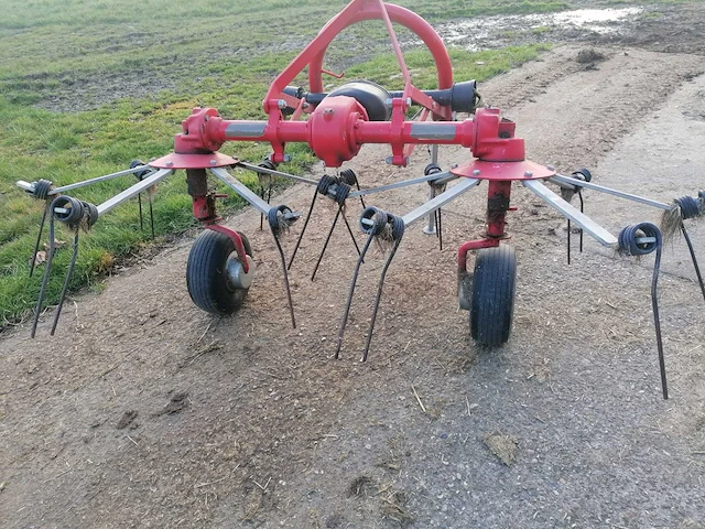 Cbr cirkelschudder voor minitractor - afbeelding 1 van  6