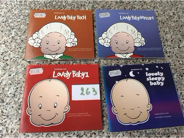 Cd 's loveley baby - afbeelding 1 van  3