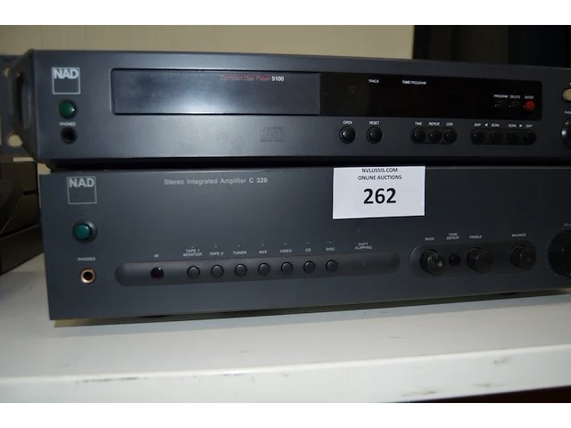 Cd speler nad 5100, versterker nad c320 - afbeelding 6 van  7