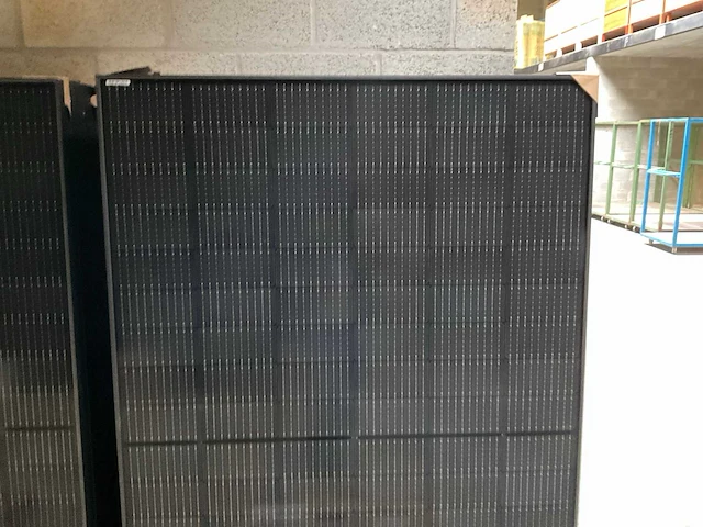 Cecep 410 huawei sun 2000 zonnepaneel set (13x) - afbeelding 3 van  4