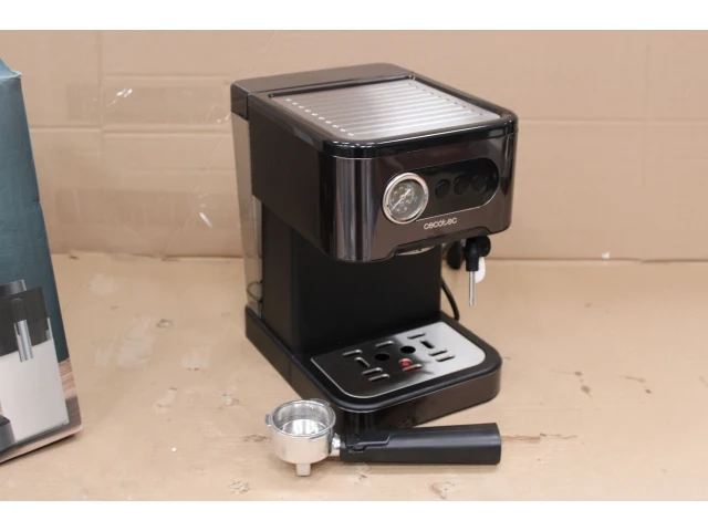 Cecotec handmatige espressomachine - afbeelding 2 van  5