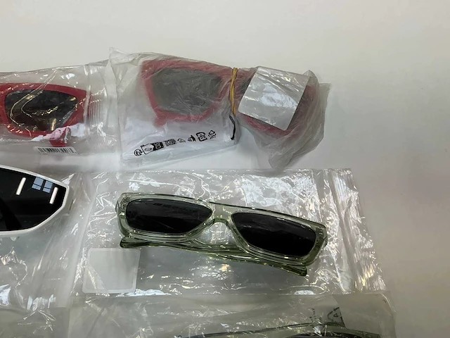 Celine zonnebril (15x) - afbeelding 3 van  9