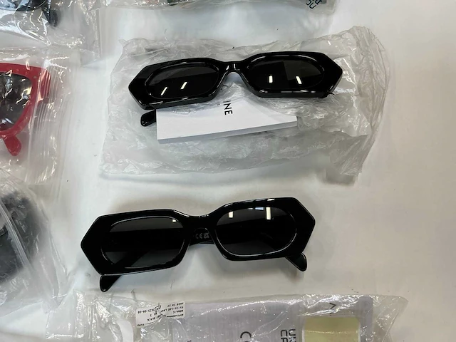 Celine zonnebril (15x) - afbeelding 4 van  9