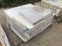 Cemento light uniceramica naturale zwembad hoekstukken met overhangende boord ca. 48lm - afbeelding 2 van  2