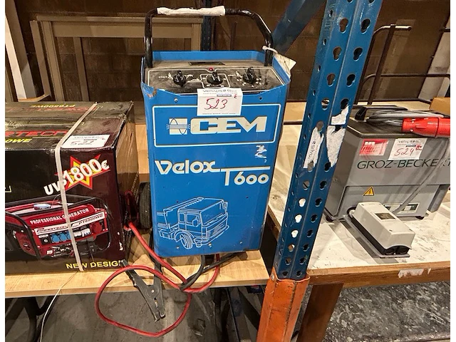 Cemvelox acculader - afbeelding 1 van  5