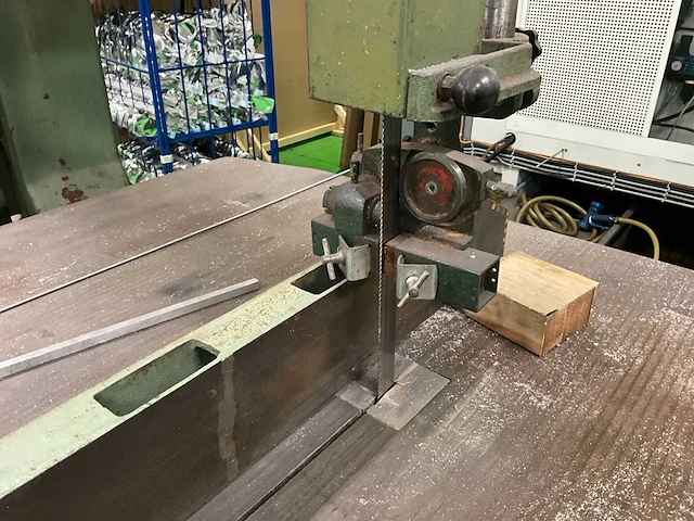 Centauro 900cl lintzaagmachine - afbeelding 5 van  6