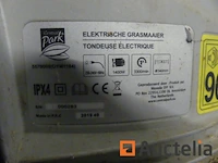 Central park grasmaaier - afbeelding 8 van  8