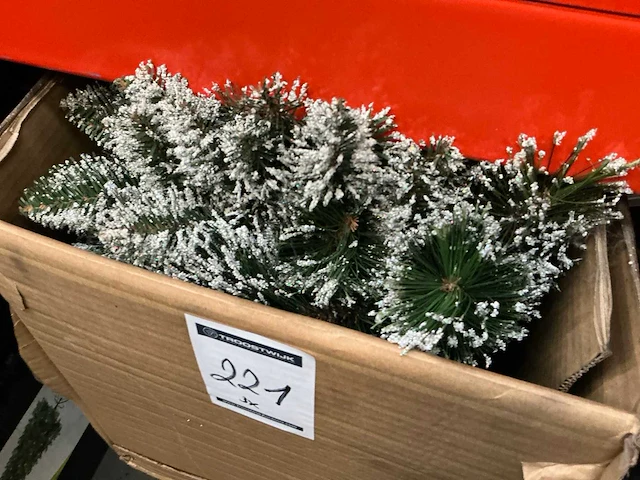 Central park sterling green led kerstboom (3x) - afbeelding 2 van  3