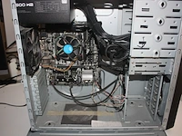 Centrale eenheid cooler master, muis hp, monitor samsung (64,66) - afbeelding 3 van  5