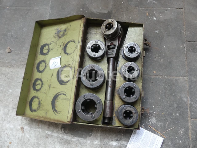 Centrale handmatige matrijs - afbeelding 3 van  5