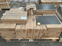 Ceramic tile - afbeelding 2 van  5