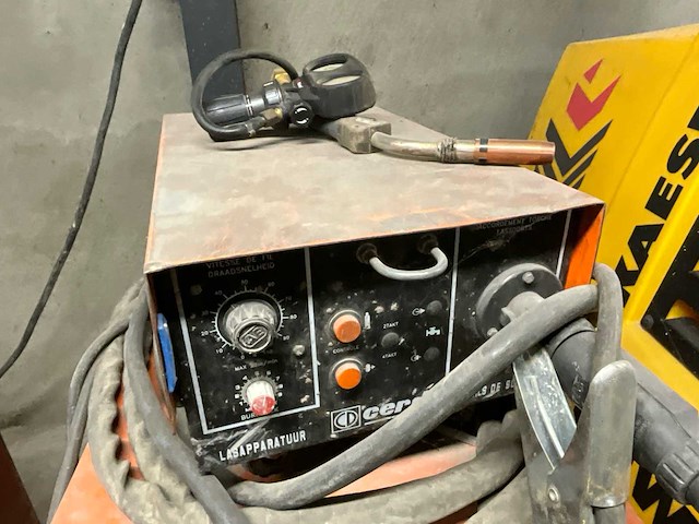 Cerdi halfautomaat laspost - afbeelding 4 van  7