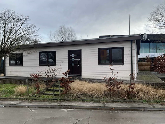 Chalet - afbeelding 1 van  40