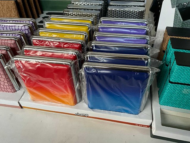 Champ diverse sigaretten cases (62x) - afbeelding 3 van  7