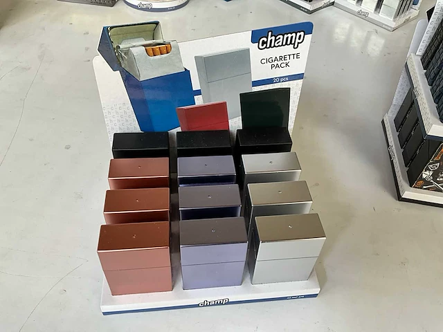 Champ sigaretten case in display (36x) - afbeelding 6 van  7