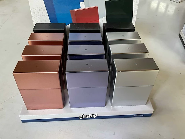 Champ sigaretten case in display (36x) - afbeelding 7 van  7