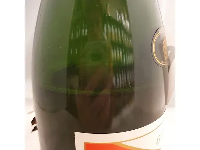 Champagne cordon rouge mumm magnum - afbeelding 10 van  11