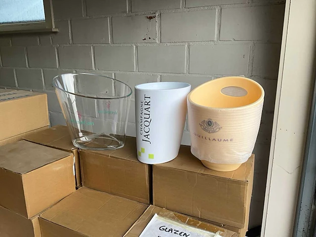 Champagne, rode wijn ijsemmer wijn en drank accessoire (7x) - afbeelding 2 van  4