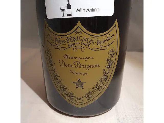 Champagnefles dom pérignon factice - afbeelding 2 van  5