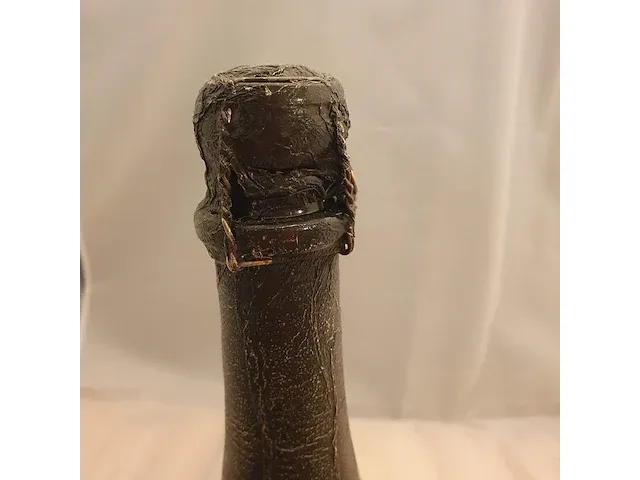 Champagnefles dom pérignon factice - afbeelding 4 van  5