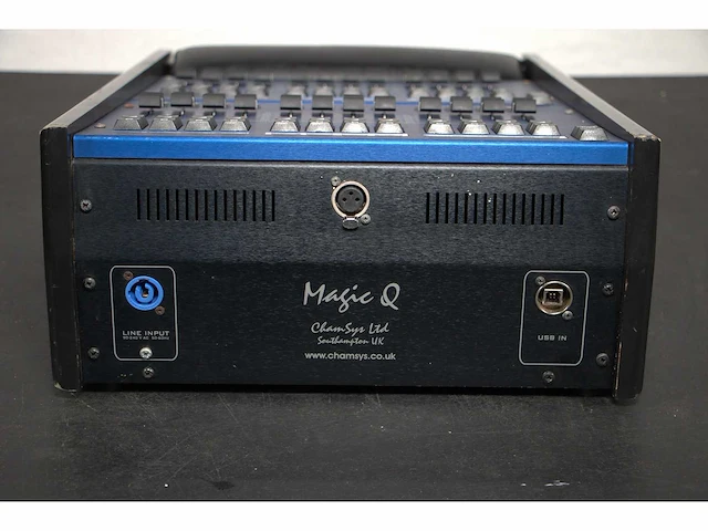 Chamsys - playback wing - light mixing console - afbeelding 14 van  17