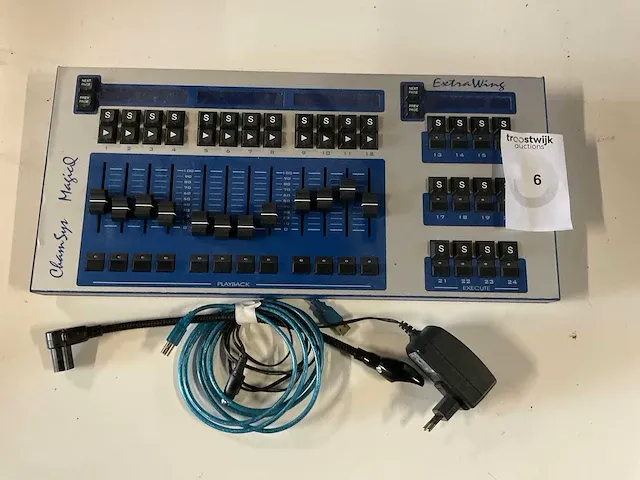 Chamsys magicq extrawing lichtmengtafel - afbeelding 3 van  6