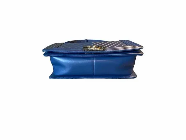 Chanel - boy iridescent stripes limited edition - afbeelding 2 van  15
