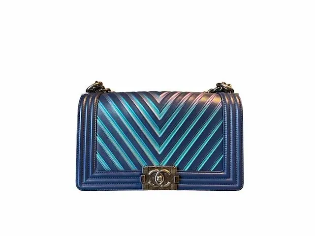 Chanel - boy iridescent stripes limited edition - afbeelding 9 van  15