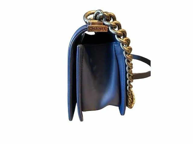 Chanel - boy iridescent stripes limited edition - afbeelding 15 van  15