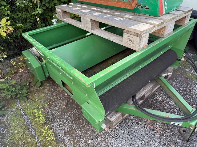 Charterhouse - 2012 - straatveegmachine - afbeelding 1 van  7