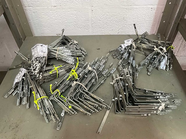 Chassis hardware - afbeelding 6 van  13