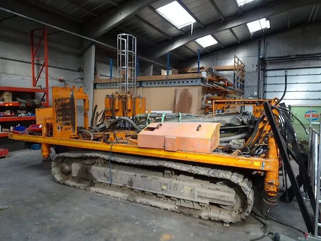 Chassis + mast nordmeyer - afbeelding 1 van  6