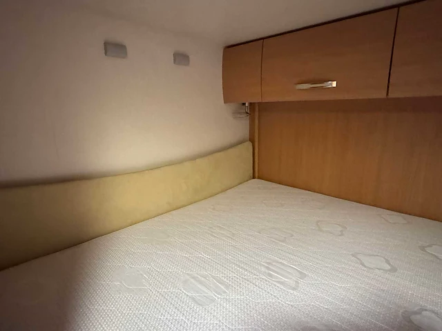 Chausson flash 11m12 - camper - afbeelding 44 van  67